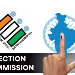 தூத்துக்குடி மாவட்ட காவல் கண்காணிப்பாளர்  தனது தபால் ஓட்டை பதிவு செய்தார்.