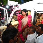 அரசு உதவி பெறும் பள்ளிகளில் காலை உணவுத் திட்டம் : குளத்தூர் ஊராட்சி மன்ற தலைவர் துவக்கி  வைத்தார்