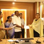 குளத்தூர் அன்னை ஸ்ரீ பத்திரகாளியம்மன்   கோவில் ஆனி பெருந்திருவிழாவை முன்னிட்டு.நடத்தும் 60-ம் ஆண்டு மாபெரும் மின்னொளி ஆண்/ பெண் கபாடி போட்டியினை சமூக நலன் மற்றும் மகளிர் உரிமைத் துறை அமைச்சர் கீதாஜீவன் துவக்கி வைத்தார்.