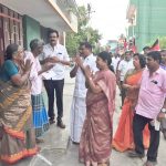 குளத்தூர் ஊராட்சியில் புதிய பேவர் பிளாக் சாலைப் பணியை  ஊராட்சி மன்ற தலைவர் மாலதி செல்வபாண்டி ஆய்வு செய்தார்.