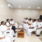 அனைத்து உலக முத்தமிழ் முருகன் மாநாடு பங்கேற்ற மற்றும் விருது பெற்ற விளாத்திகுளம் கல்லூரி பேராசிரியர்கள் மார்க்கண்டேயன் எம்.எல்.ஏ-விடம் வாழ்த்துக்கள் பெற்றனர்