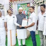 தூத்துக்குடிக்கு மிகப்பெரிய தொழில் நிறுவனங்கள் வரவுள்ளது.  டைட்டல் பூங்காவை ஆய்வு செய்த அமைச்சர் டி.ஆர்.பி.ராஜா தகவல்