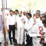 விமானப் போக்குவரத்து துறையில் பெண்களின் சாதனை ; தூத்துக்குடி விமான நிலைய போக்குவரத்து அதிகாரிக்கு ஜனாதிபதி பாராட்டு.!