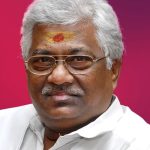 நெல்லை பண்பலை யின் 12-வது உதயநாள் – வானொலி நெஞ்சங்கள் பண்பலையின் பாசப்பறவைகள் நற்பணி மன்றத்தின் சார்பில் இனிப்புகள் வழங்கி கொண்டாடினார்கள்.