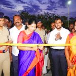 திருச்செந்தூர் அருகே “கள் இறக்கும் போராட்டம்’ – பனை மரம் ஏறிய சீமான்