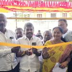 காவல் நிலையத்தில் மனுதாரருக்கு வரவேற்பு சீட்டு வழங்க வேண்டும் – காவல் கண்காணிப்பாளர் ஆல்பர்ட் ஜான் அறிவுரை