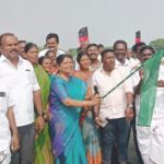 சாலை மேம்பாடு & அங்கன்வாடி பாதுகாப்பு: பாஜக வடக்கு மாவட்ட வர்த்தக பிரிவு தலைவர் முத்தமிழ்செல்வன் சார்பில் ஆட்சியரிடம் மனு